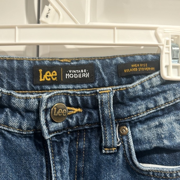 Lee High waisted Mom wide leg jeans 26 waist - Picture 4 of 4